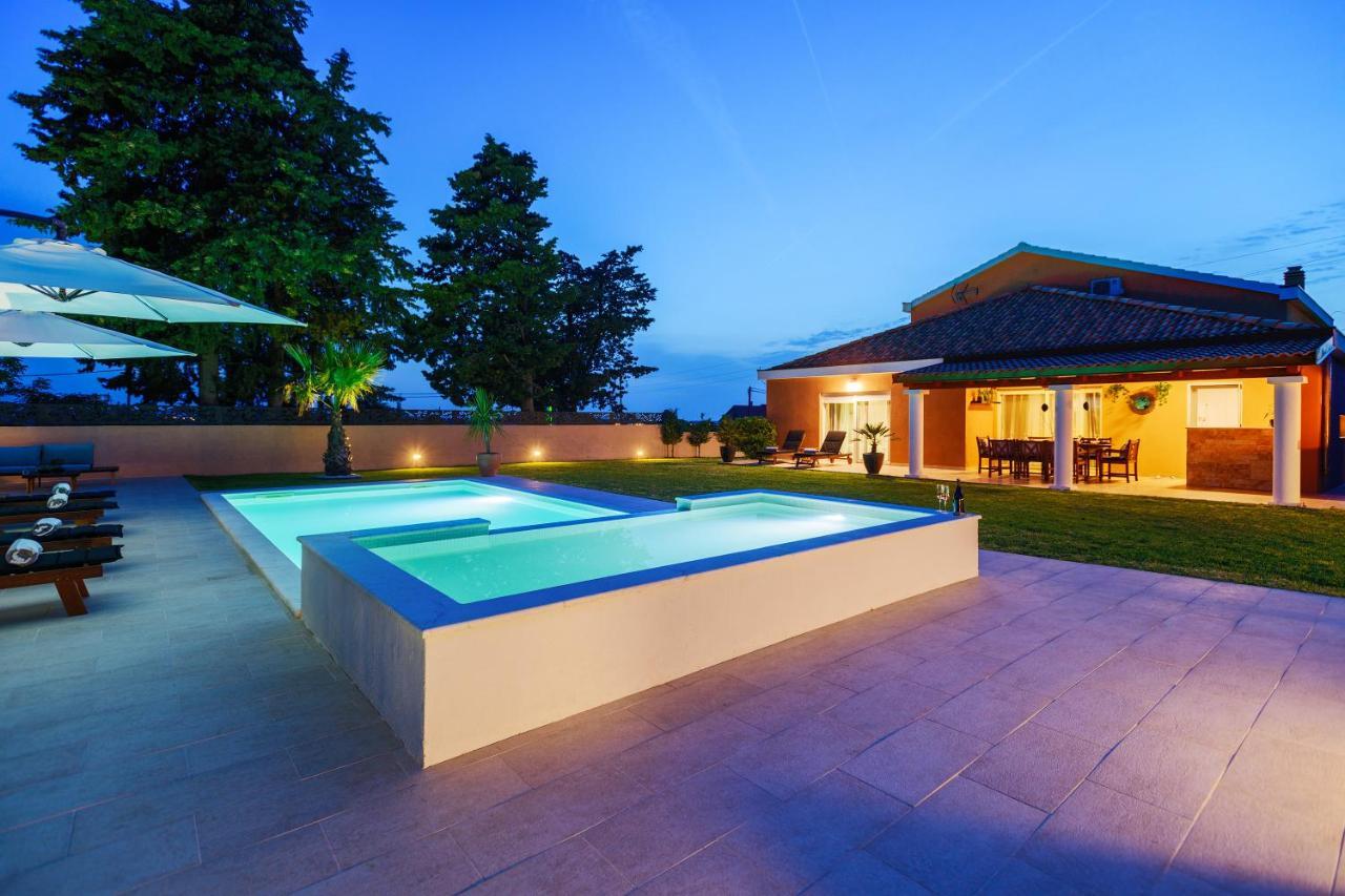 Green Residence Villa Задар Экстерьер фото